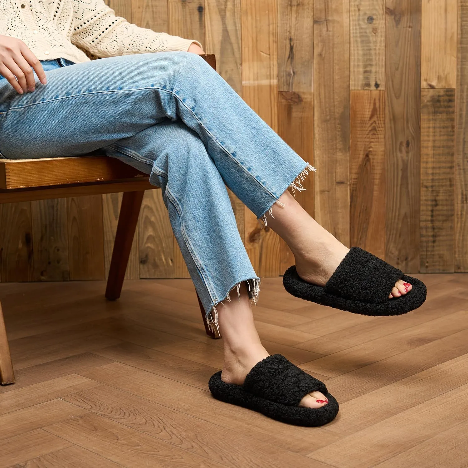 FamilyFairy Women's Fuzzy Slippers Comfy Open Toe Memory Foam House Shoes for Indoor Outdoor