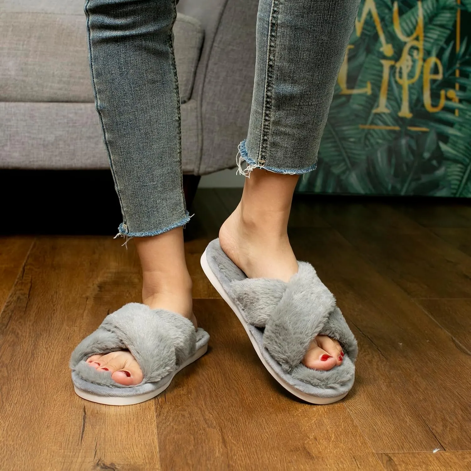 Fuzzy House Slippers for Women Furry Memory Foam Women's Cross Band Slippers Cozy Fluffy Open Toe Slippers Soft Plush Shoes for Indoor Outdoor