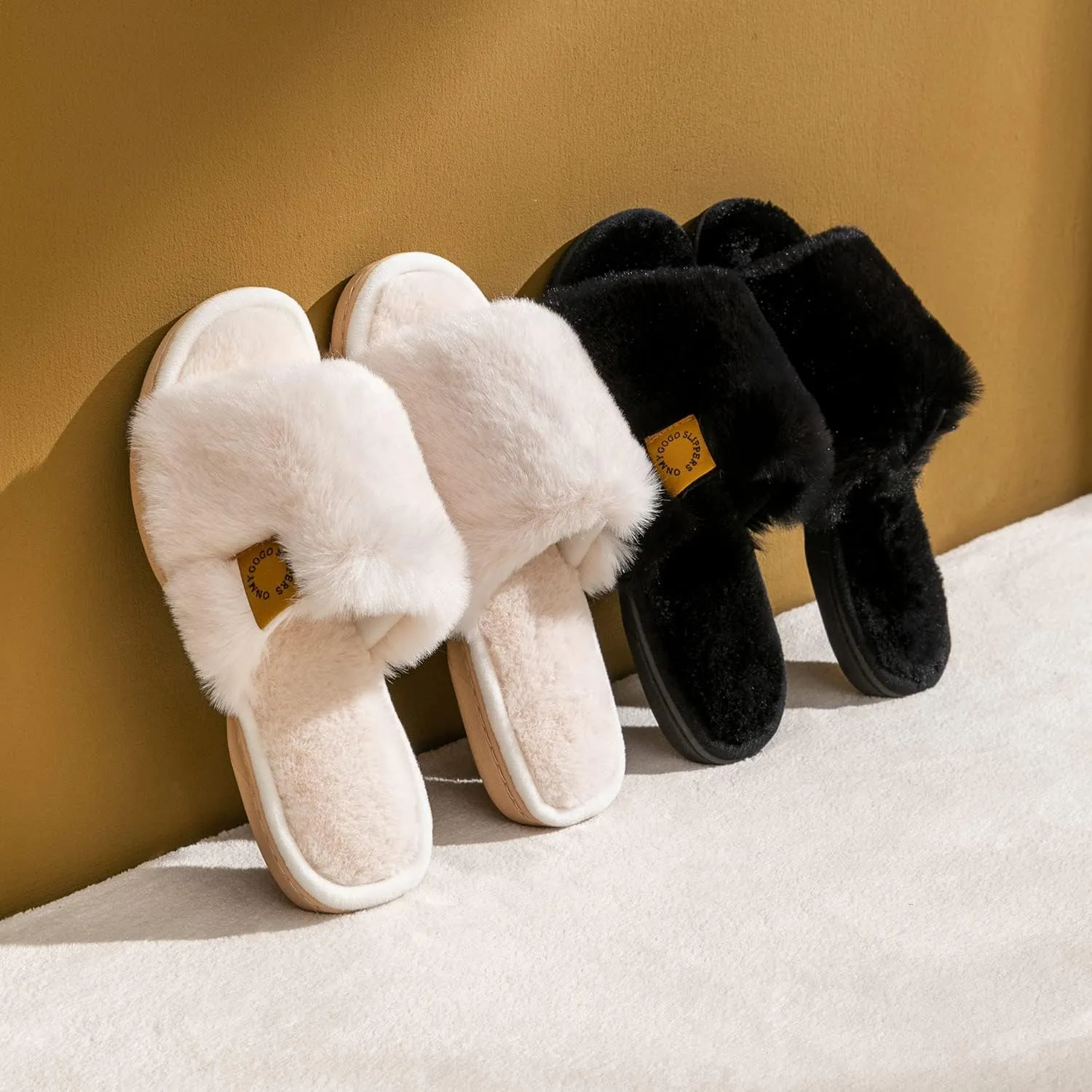 Onmygogo Indoor Slippers for Women Open Toe with Memory Foam, Soft Faux Fur Nonslip House Slippers