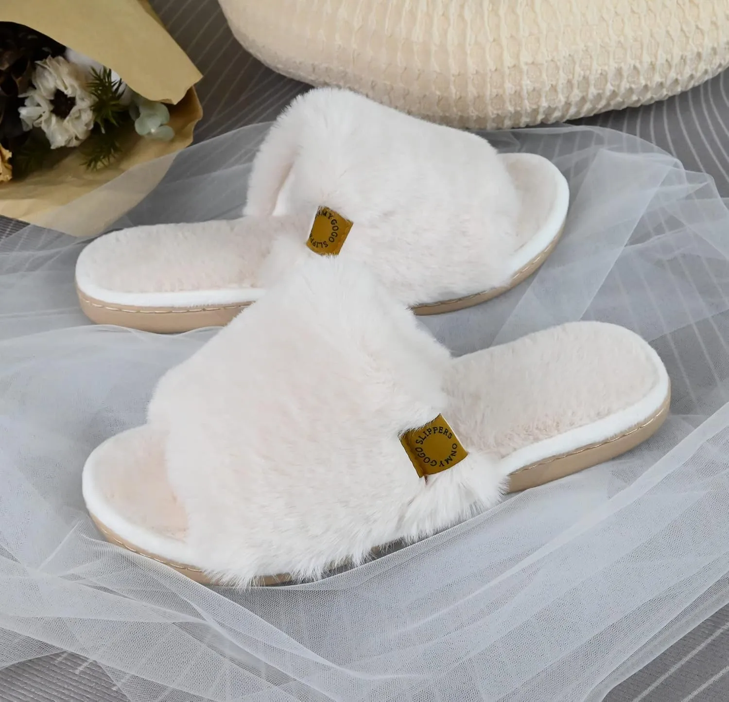 Onmygogo Indoor Slippers for Women Open Toe with Memory Foam, Soft Faux Fur Nonslip House Slippers
